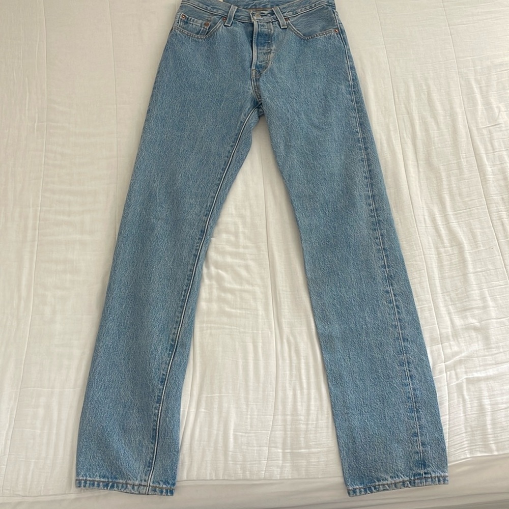 Levi’s 501 jeans in size W 24 L 32